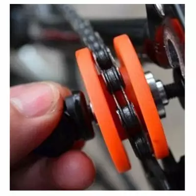 Super B Repose Chaîne Pour Le Transport Du Vélo 5 Super B Repose Chaîne Pour Le Transport Du Vélo – Image 3