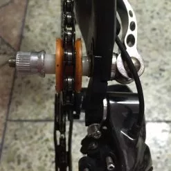 Super B Repose Chaîne Pour Le Transport Du Vélo 11 Super B Repose Chaîne Pour Le Transport Du Vélo -Hiplok Soldes Boutique repose chaine pour le transport du velo full 4